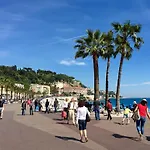 Le Da Vinci 4 Pers Wifi 尼斯